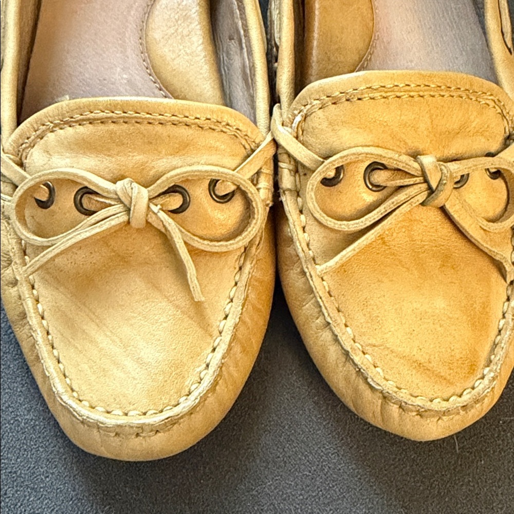Frye Reagan Campus Driver Banana Womens 7M Leather Moccasin Loafers - Picture 4 of 10